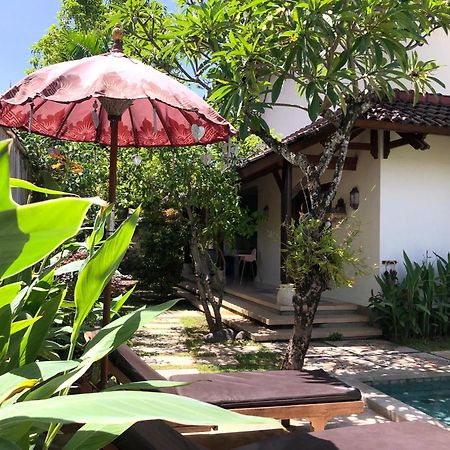 Villa Abhista Seminyak Exterior foto